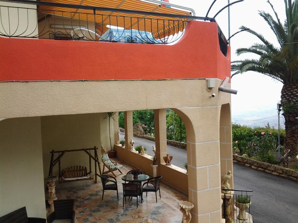 B&B Da Pietro Calascibetta エクステリア 写真