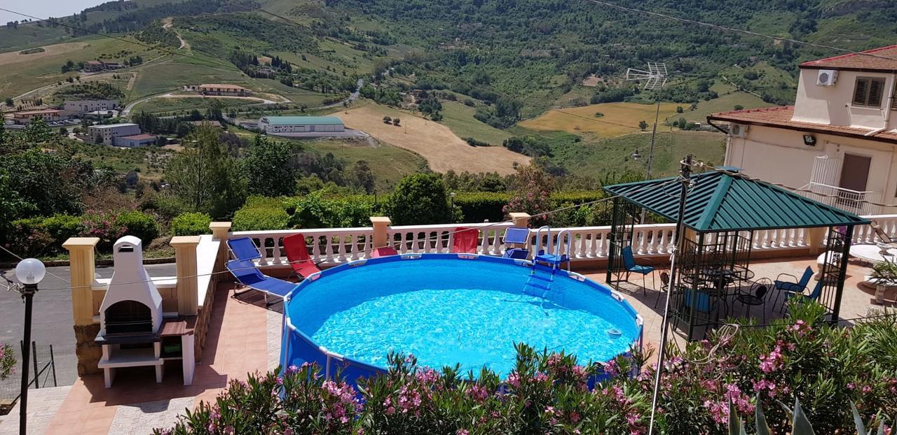 B&B Da Pietro Calascibetta エクステリア 写真