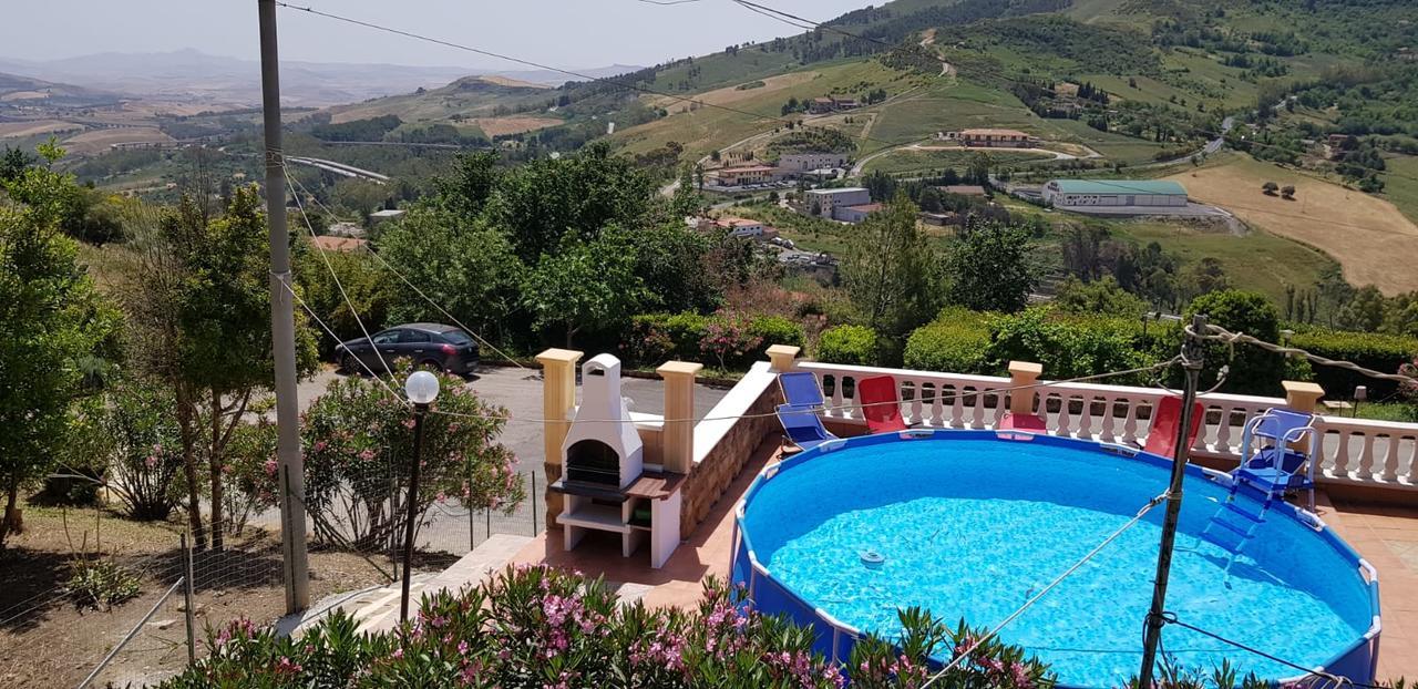 B&B Da Pietro Calascibetta エクステリア 写真
