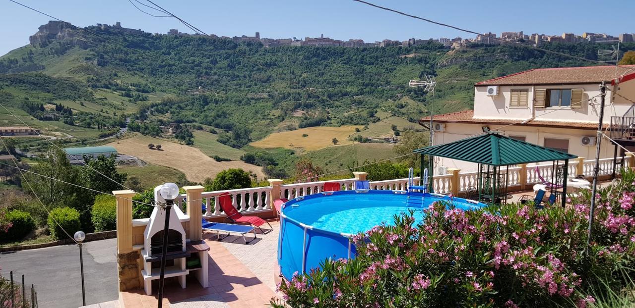 B&B Da Pietro Calascibetta エクステリア 写真